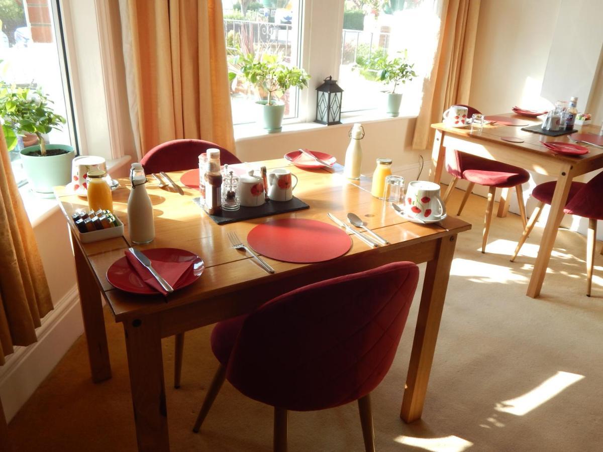 The Garfield Guest House AEGON International Esterno foto